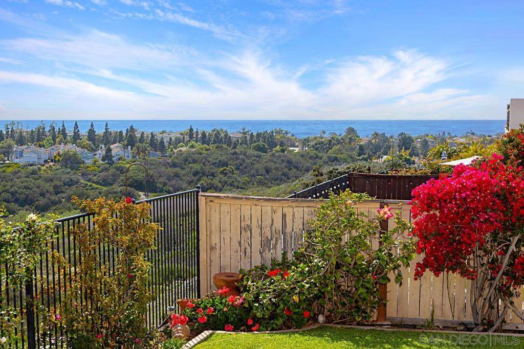 Carlsbad, CA 92011,1537 Turquoise Dr