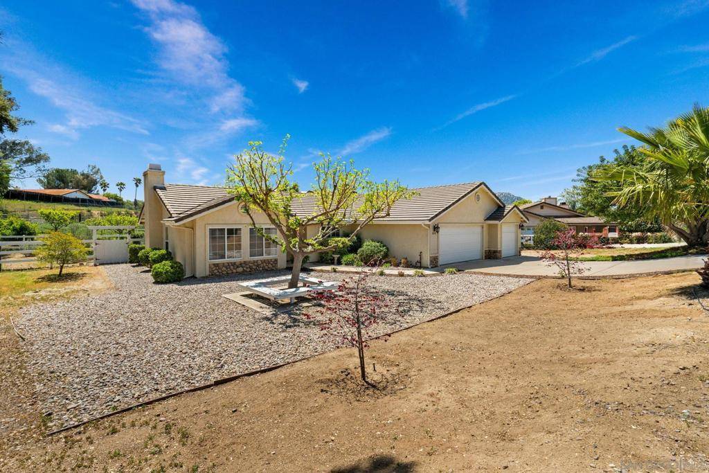 Ramona, CA 92065,16151 Dartolo Rd