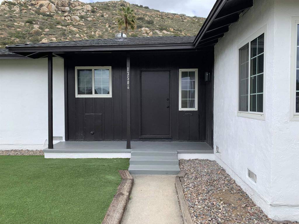 Lakeside, CA 92040,13508 Willow Rd