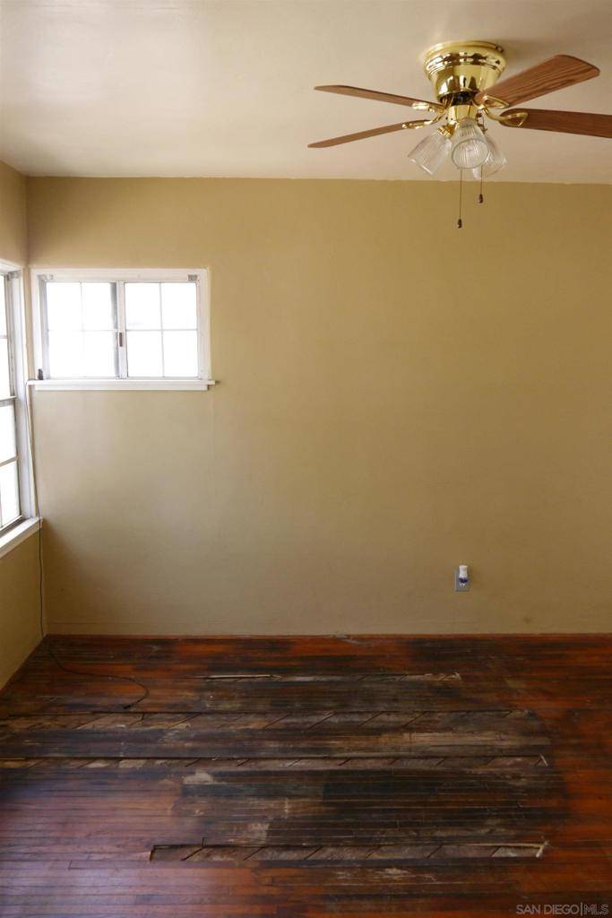 San Diego, CA 92105,4711 Landis St.