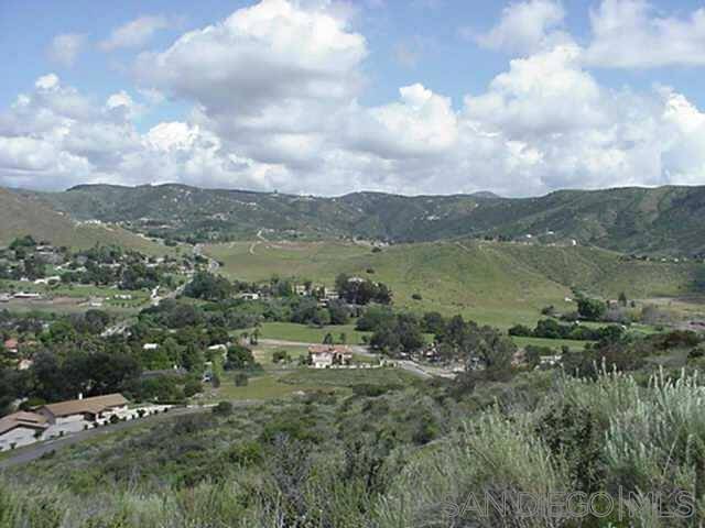 El Cajon, CA 92019,14761 Quail Haven Ln 1