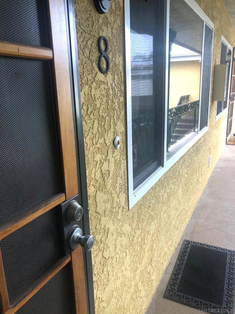 San Diego, CA 92104,4127 Florida St #8