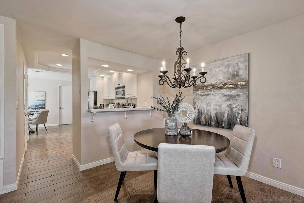 Poway, CA 92064,17730 Valle De Lobo Drive