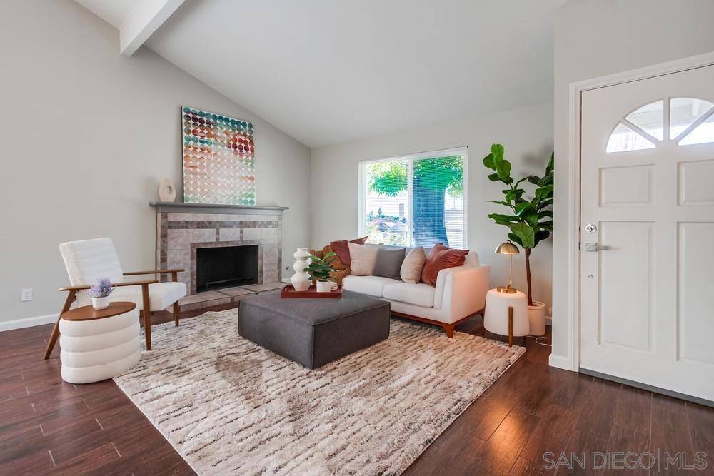 Fallbrook, CA 92028,950 Funquest Dr