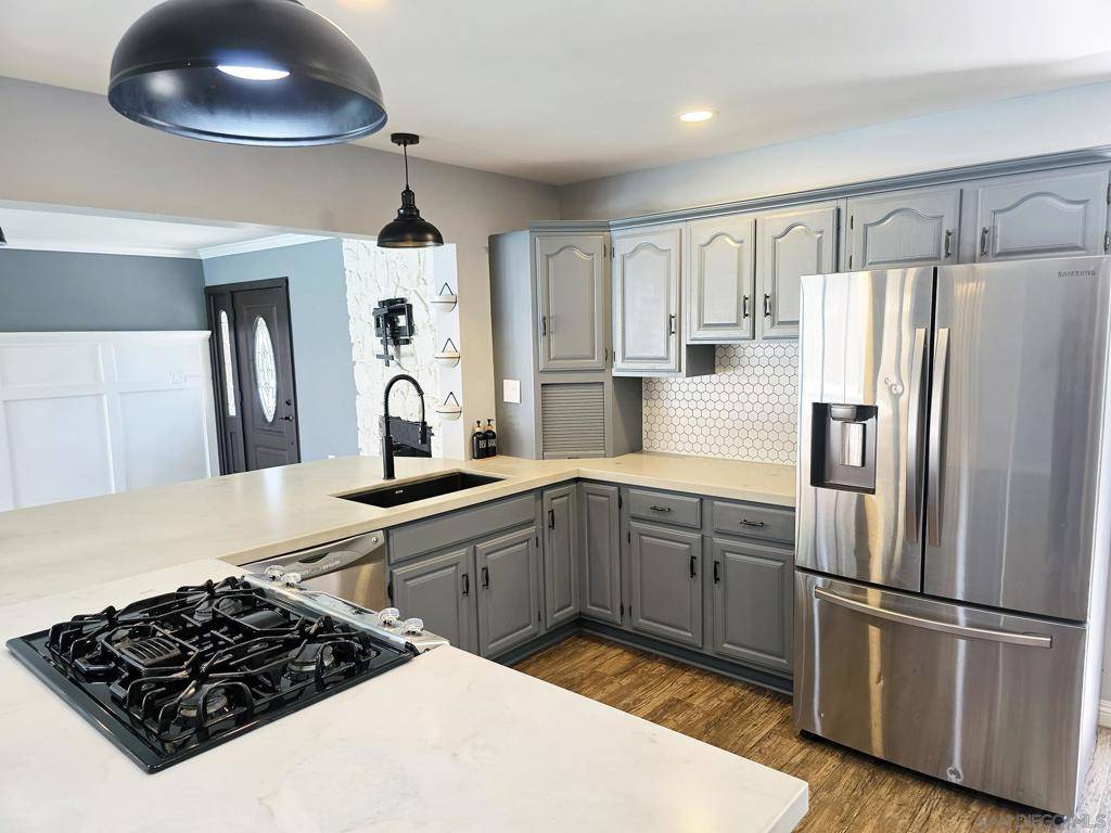 La Mesa, CA 91941,7930 Cinnabar Dr