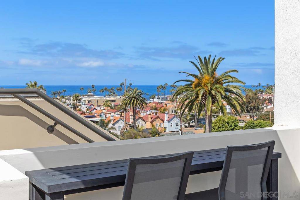 Oceanside, CA 92054,401 N Coast Hwy #301