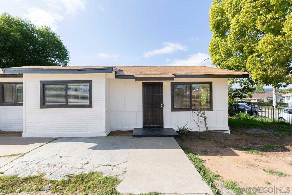 Escondido, CA 92025,717 Park Pl