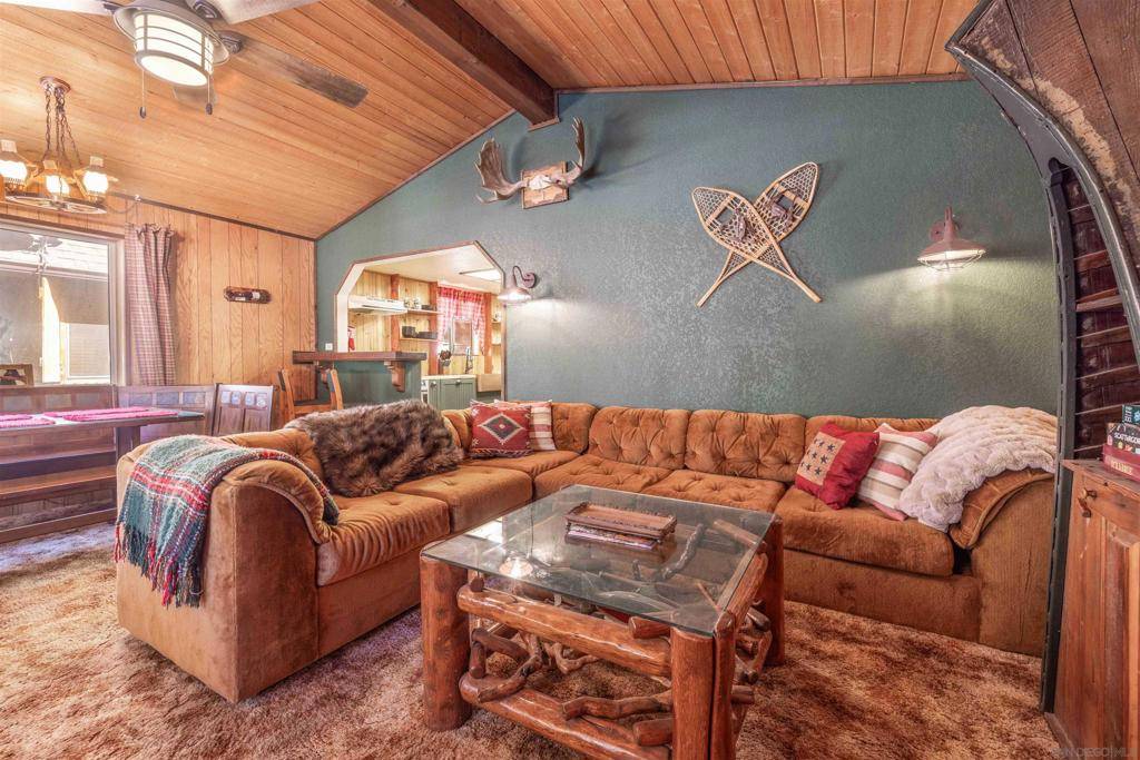 Big Bear, CA 92314,2062 Seventh Lane