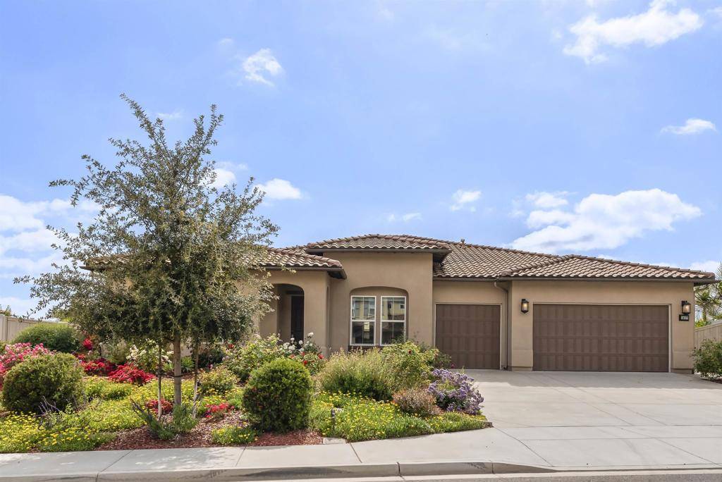 Escondido, CA 92026,1417 Apex Place