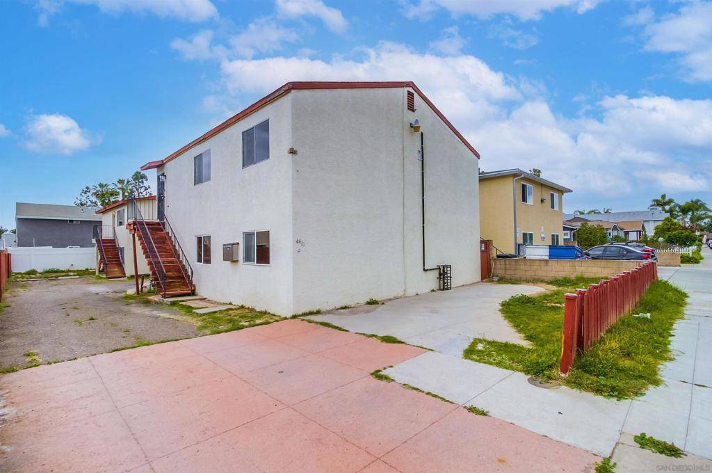 San Diego, CA 92115,4410 12 Highland Ave