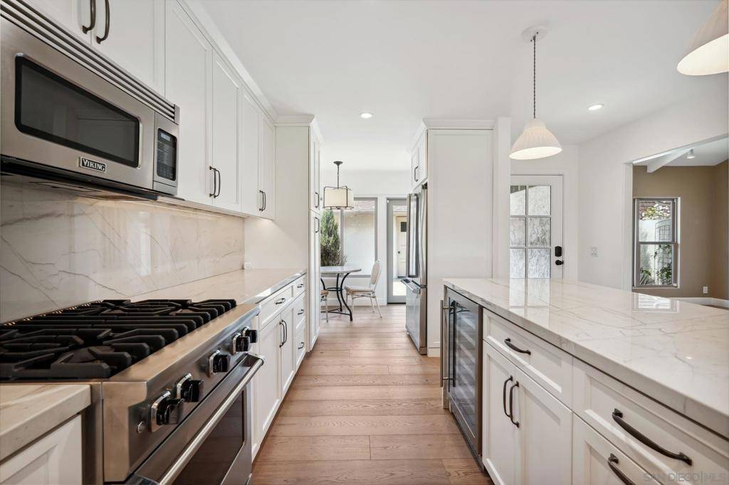 Rancho Santa Fe, CA 92091,211 Via Osuna