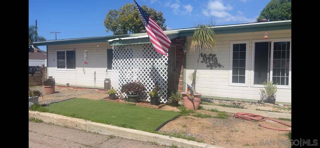 El Cajon, CA 92019,12378 Wade Way
