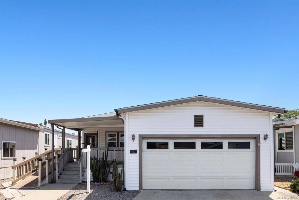 Santee, CA 92071,9255 N Magnolia Avenue #310