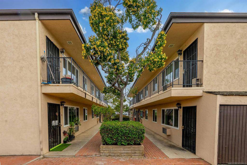 El Cajon, CA 92021,978 Peach Ave