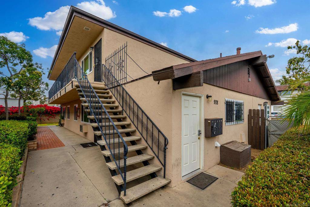 El Cajon, CA 92021,978 Peach Ave