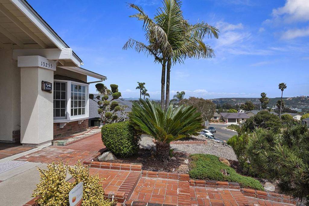 Del Mar, CA 92014,13255 Mango Drive