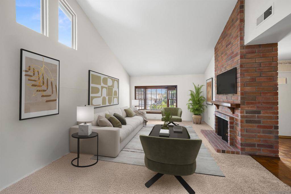 Del Mar, CA 92014,13255 Mango Drive