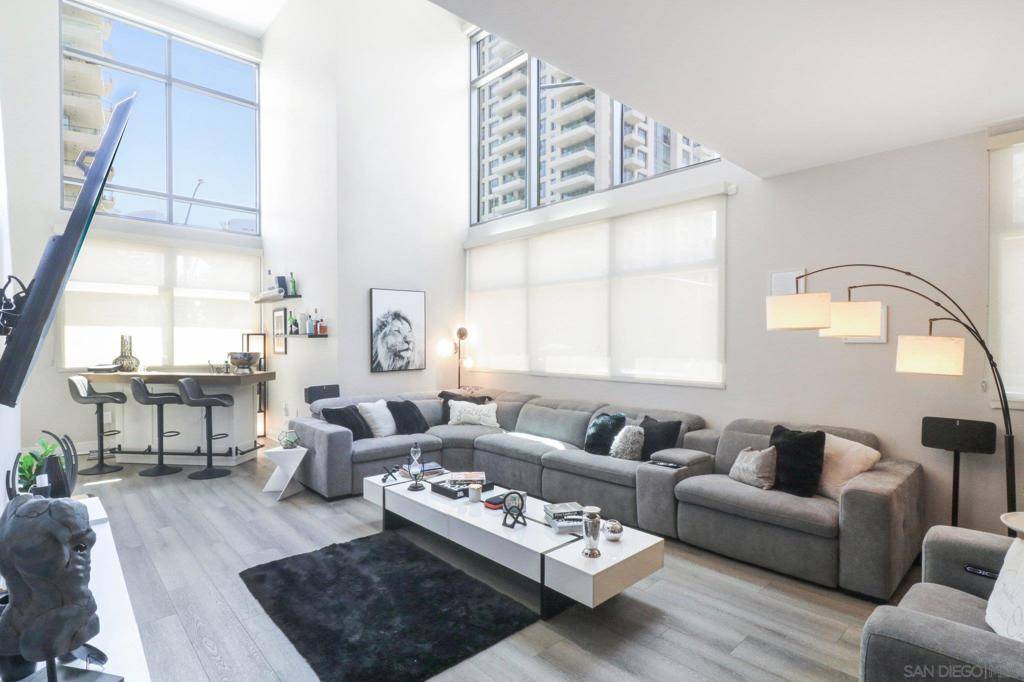 San Diego, CA 92101,645 Front St #104