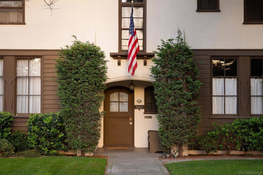 Coronado, CA 92118,1005 Adella Ave