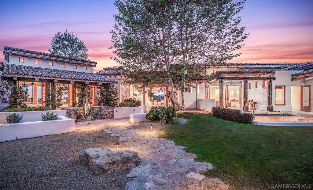 Rancho Santa Fe, CA 92067,6884 El Camino Del Norte