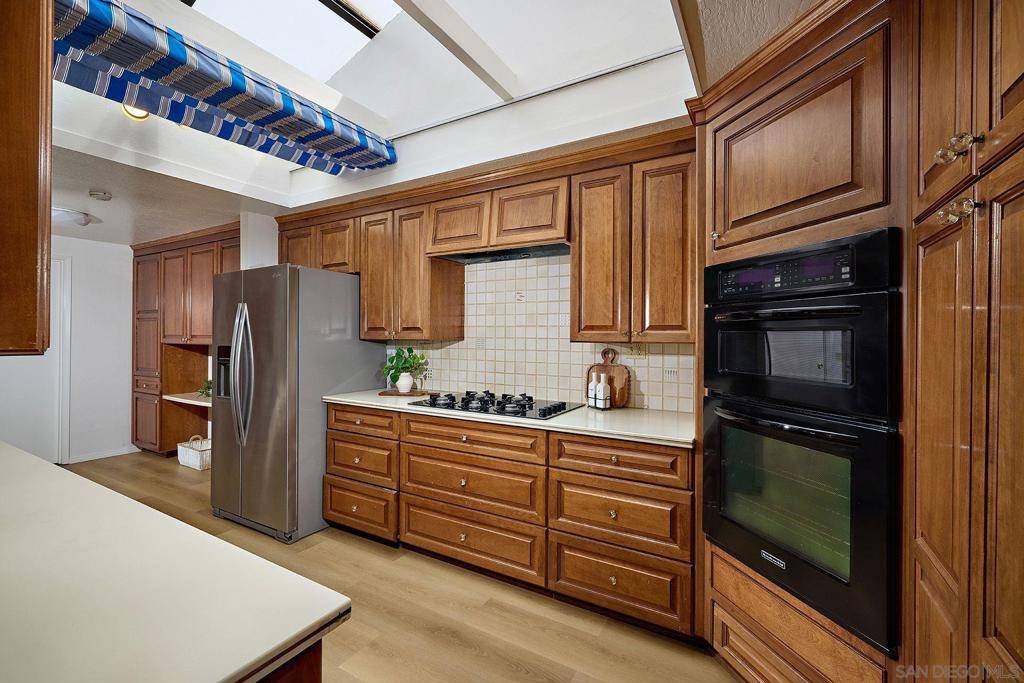 2162 Caminito Circulo Sur La Jolla, CA 92037