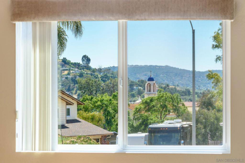 Lakeside, CA 92040,9919 Sorrel Ave