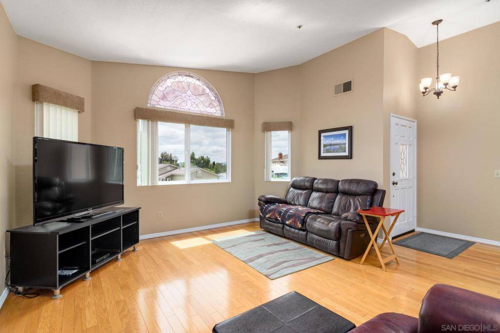 Lakeside, CA 92040,9919 Sorrel Ave