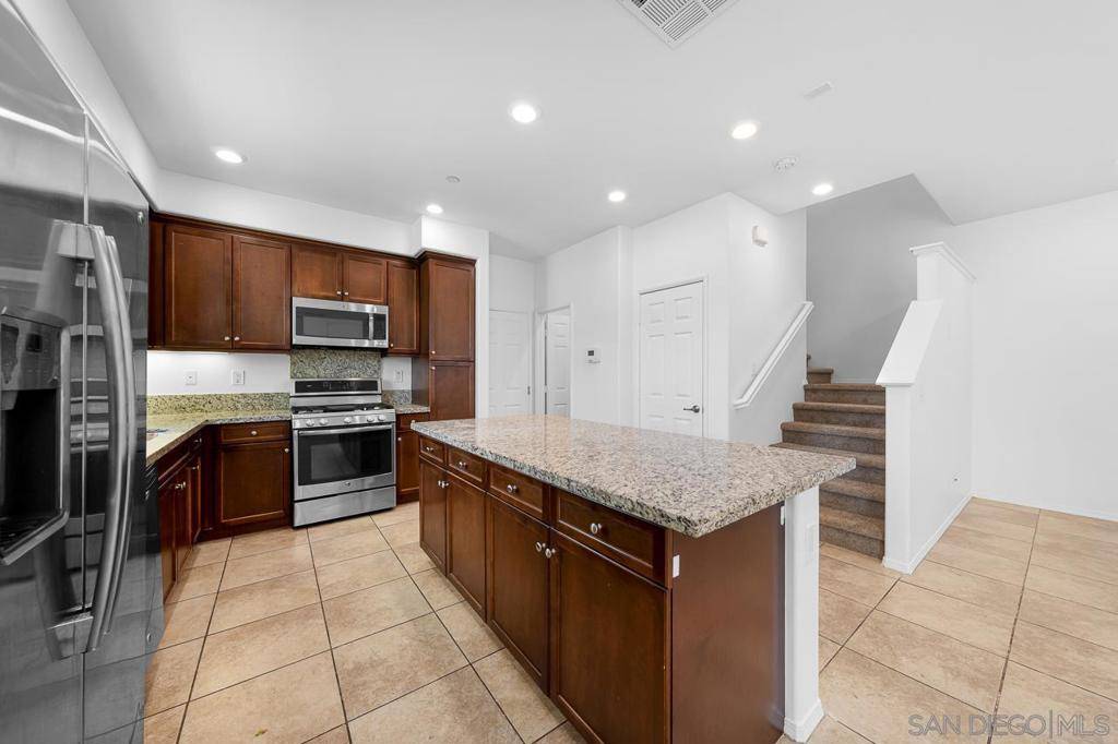 2770 Sparta Rd #8 Chula Vista, CA 91915