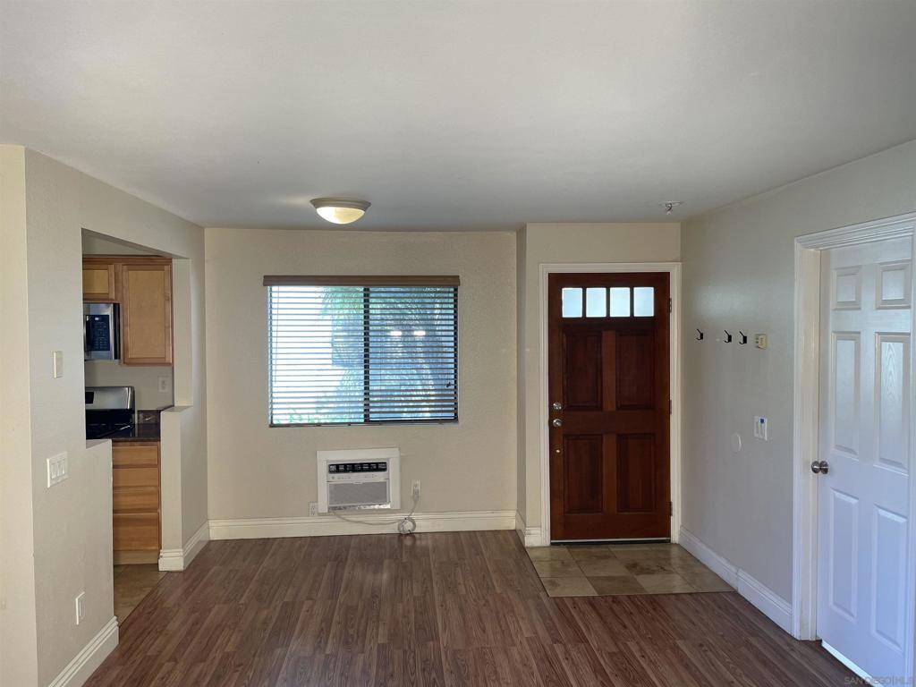 San Diego, CA 92126,8219 Jade Coast Rd #98