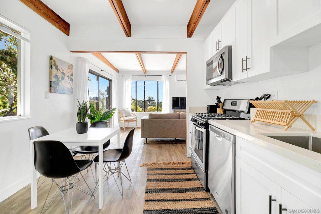 San Diego, CA 92130,3854 56 Via Del Mar