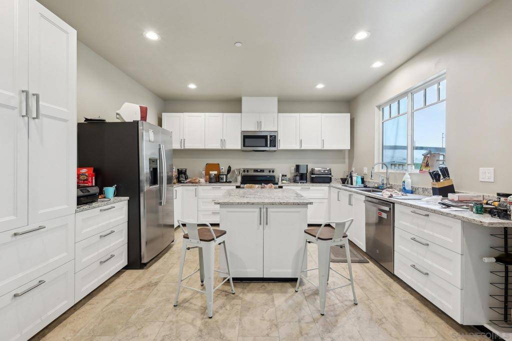 859 Florida St Imperial Beach, CA 91932