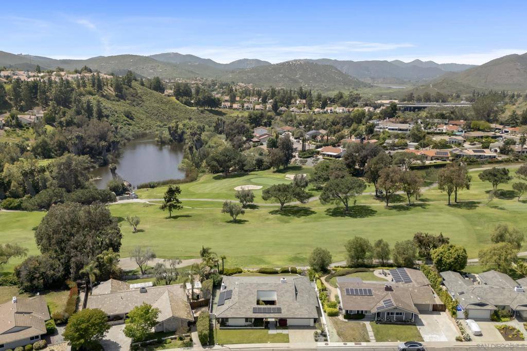 San Diego, CA 92128,17950 Mirasol