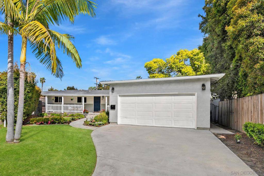 Coronado, CA 92118,441 Country Club Ln