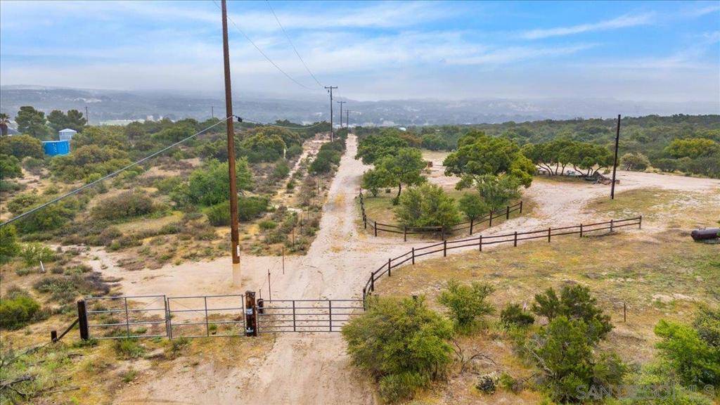 Boulevard, CA 91905,965 Tierra De Luna