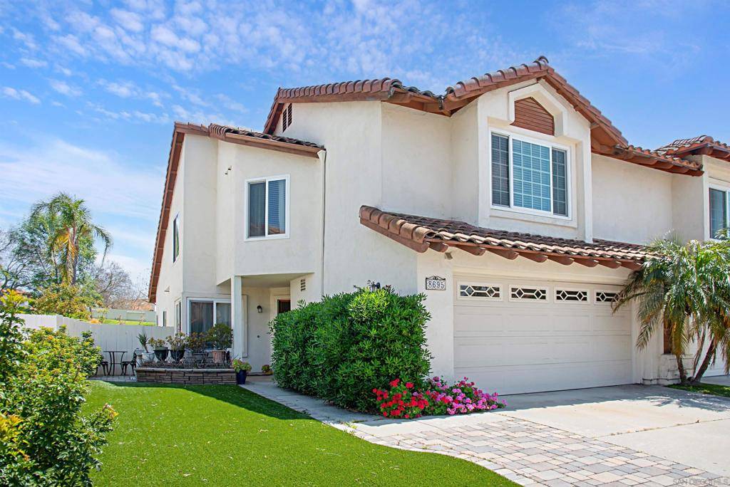San Diego, CA 92129,8695 Rideabout Ln