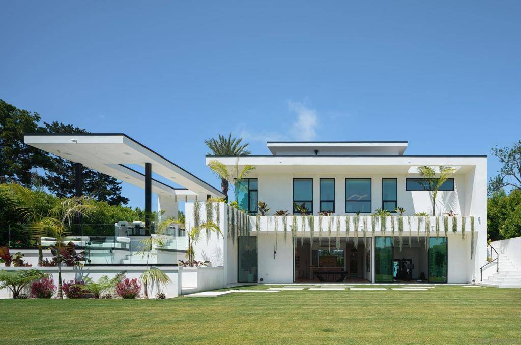 La Jolla, CA 92037,6283 La Jolla Scenic Dr S