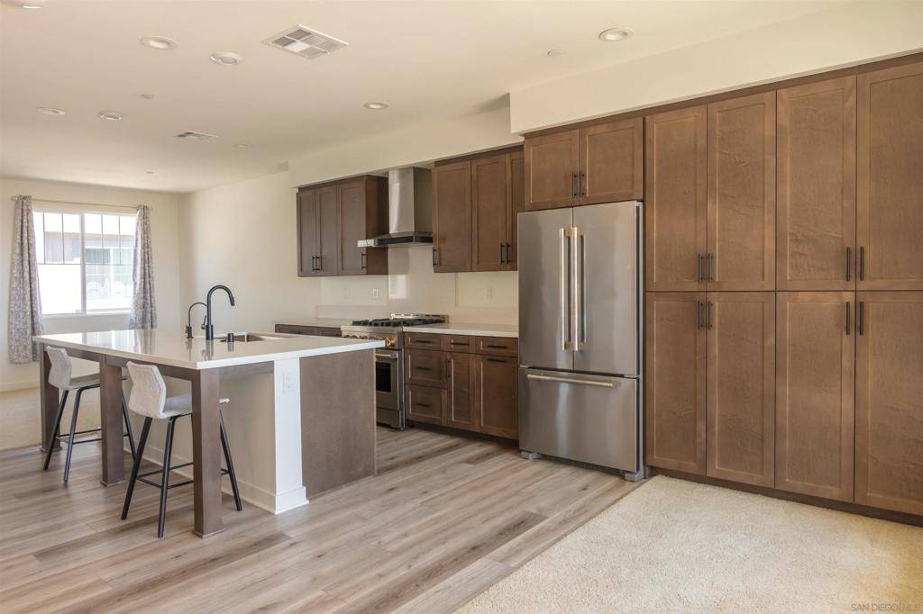 San Diego, CA 92130,13004 Lumen Way