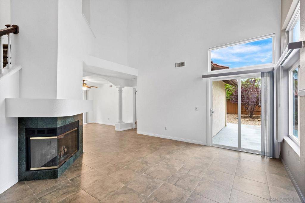 Oceanside, CA 92056,1837 Avenida Sevilla