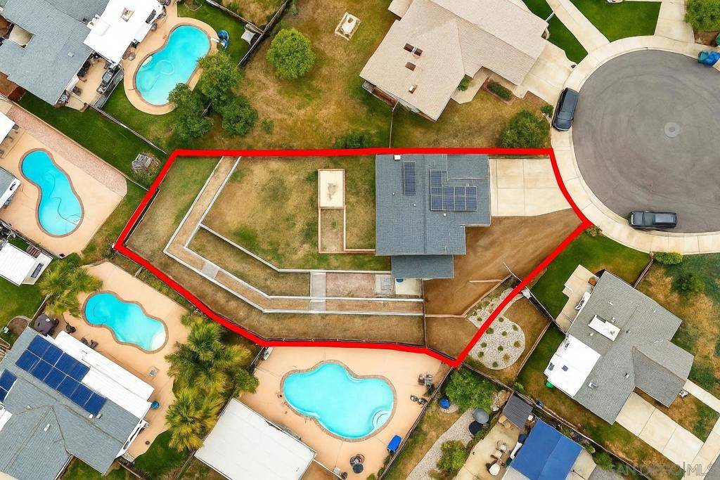Santee, CA 92071,10424 Nubbin Ct