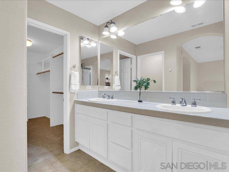 2269 Huntington Point Rd #115 Chula Vista, CA 91914