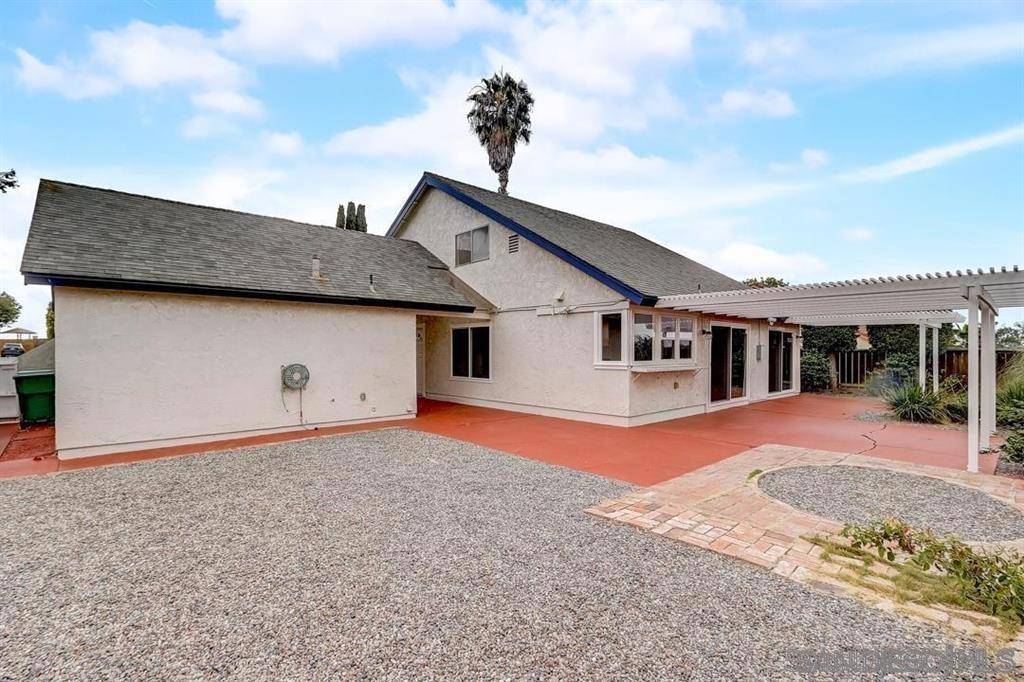San Diego, CA 92124,10456 La Morada Dr