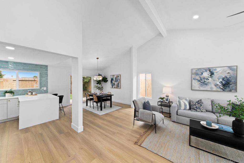 Chula Vista, CA 91910,662 E J St.