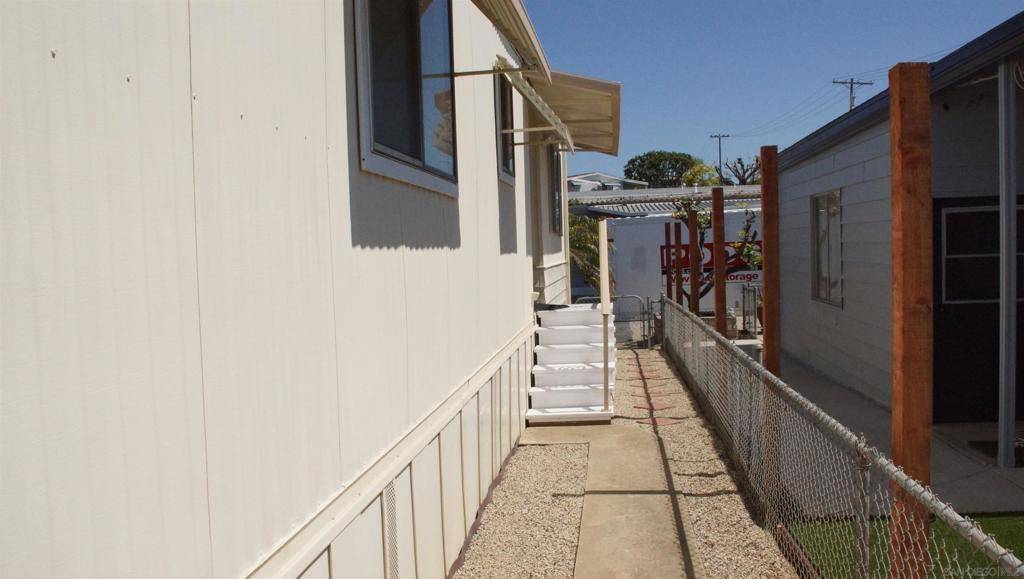 Escondido, CA 92029,955 Howard Ave #SPC 89