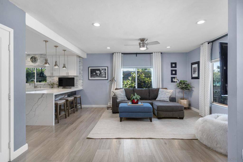 San Diego, CA 92116,4407 Bancroft St