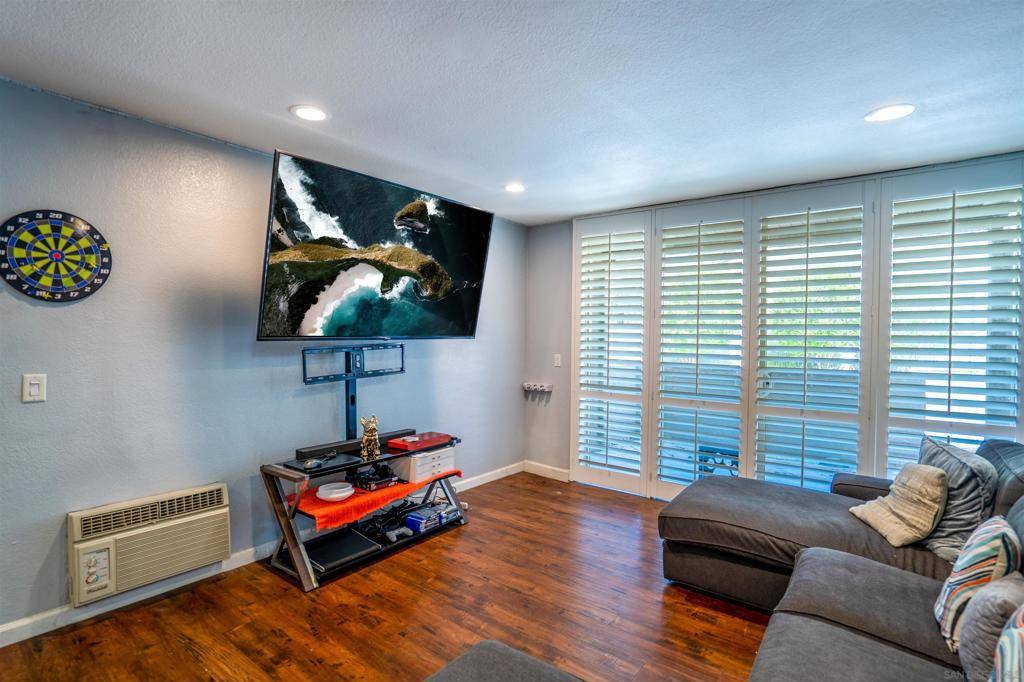 Escondido, CA 92026,1350 N Escondido Blvd #47