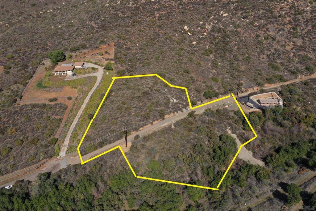 El Cajon, CA 92021,0 Rios Canyon Rd #16