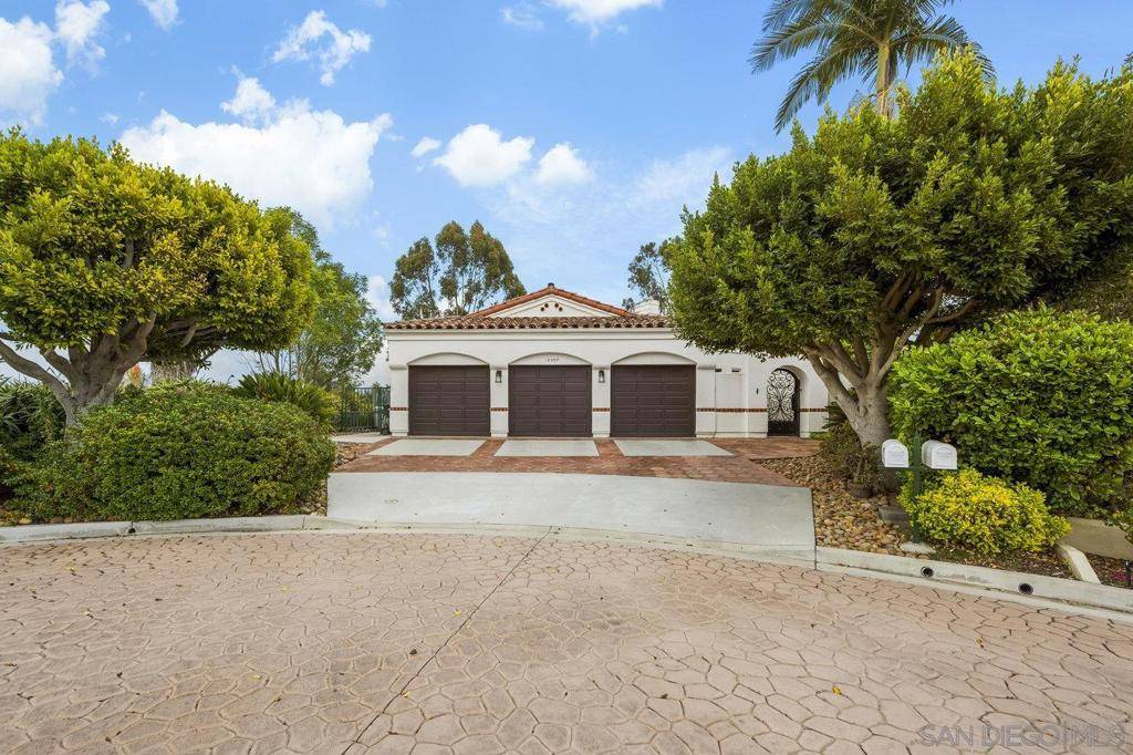 San Diego, CA 92128,12397 Fairway Pointe Row