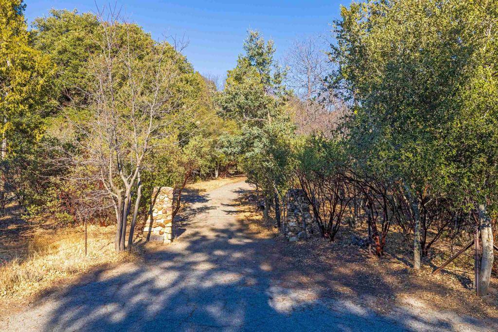 Julian, CA 92036,5298 Pine Hills Rd.