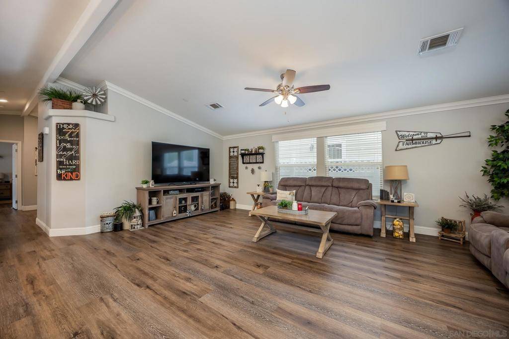 Ramona, CA 92065,2239 Black Canyon Rd #SPC 179