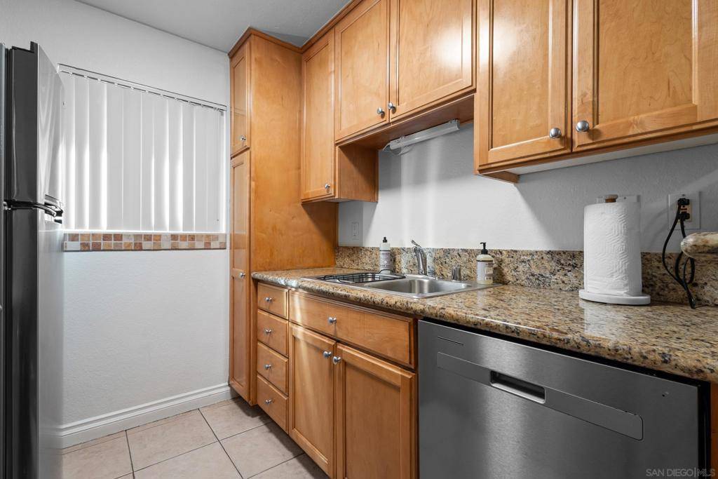 Imperial Beach, CA 91932,615 9th Street #4